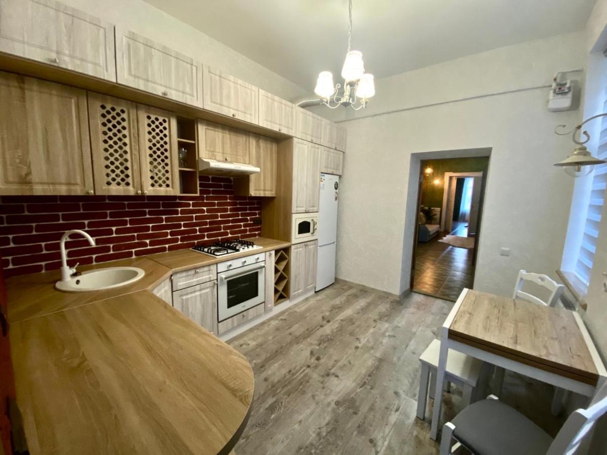 Apartment On Balabana Street Lviv Kültér fotó